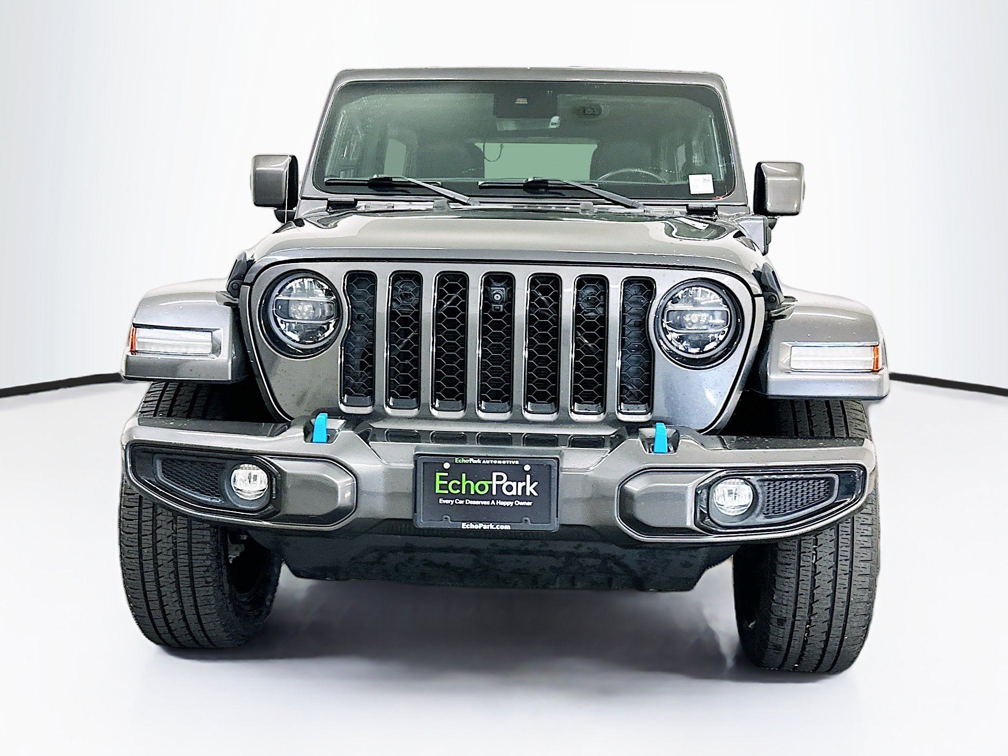 Used 2021 Jeep Wrangler Unlimited Sahara AWD/4WD image 2