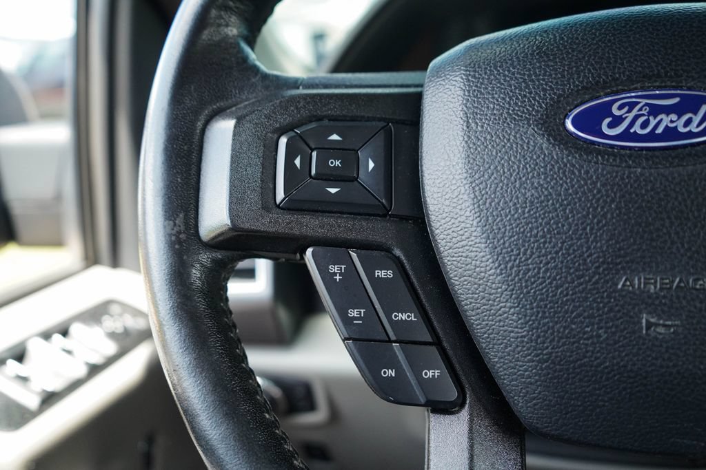 Used 2019 Ford F150 XLT w/ Equipment Group 302A Luxury AWD/4WD image 31
