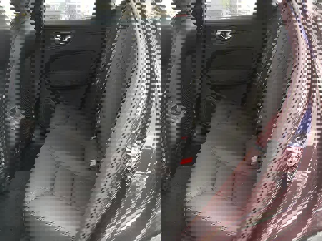 New 2026 Volvo XC60 B5 Plus w/ Protection Package Premier image 18