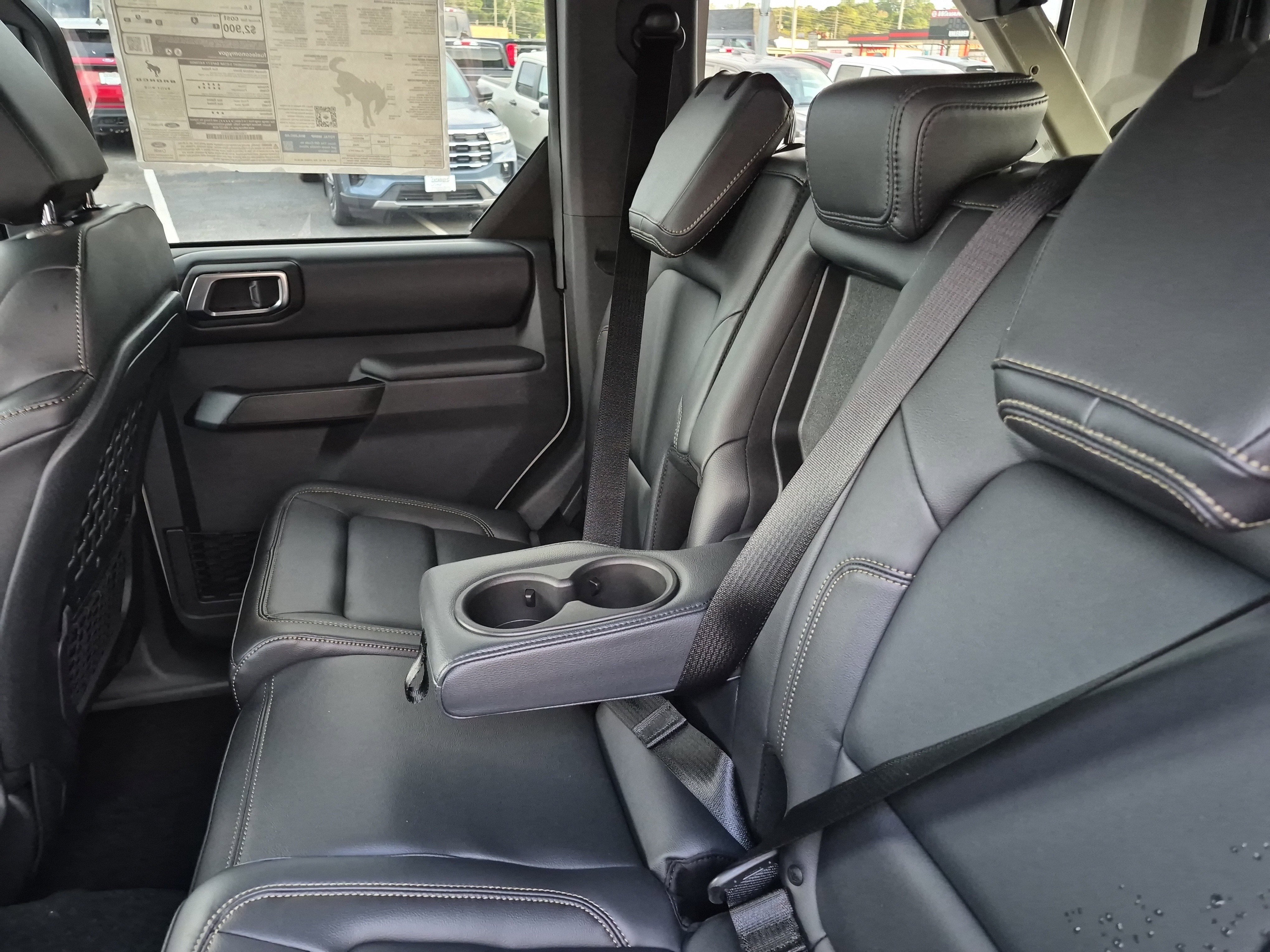 New 2025 Ford Bronco Badlands image 15