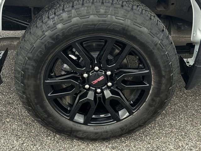 Certified 2025 GMC Sierra 1500 Elevation image 32