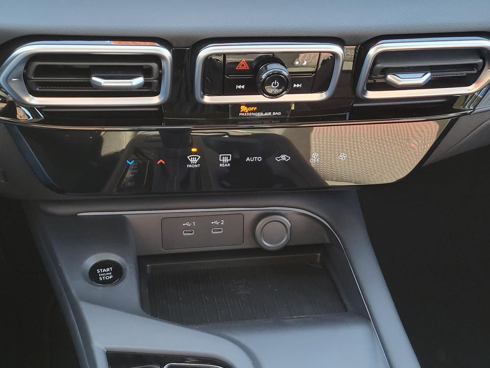 New 2026 Nissan Sentra SR w/ Floor Mat Package image 20