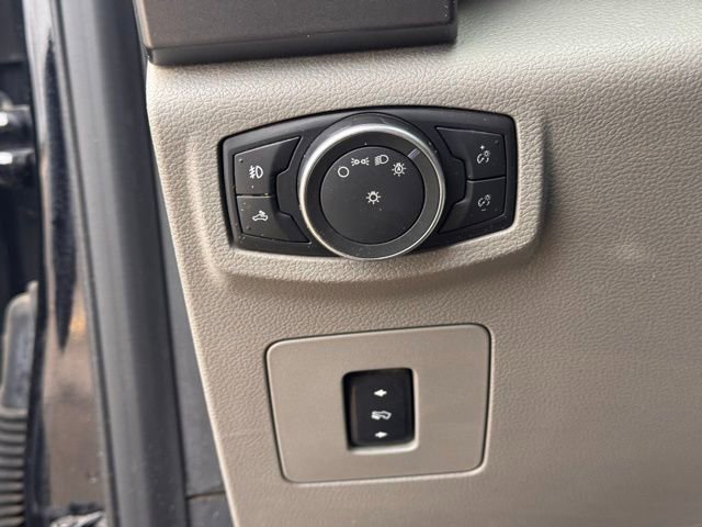 Used 2016 Ford F150 XLT w/ Equipment Group 302A Luxury image 16