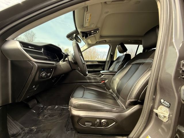 Used 2023 Jeep Grand Cherokee 4xe image 23