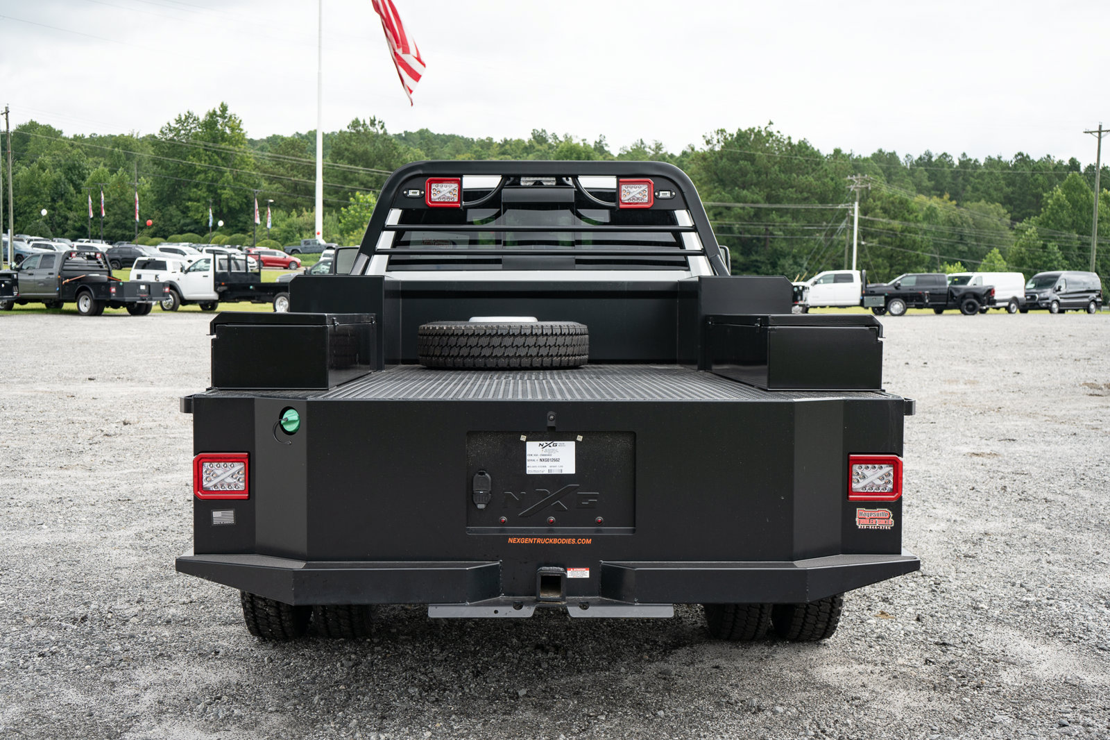 New 2026 RAM 4500 4x4 Crew Cab DRW w/ Laramie Trim Package image 20