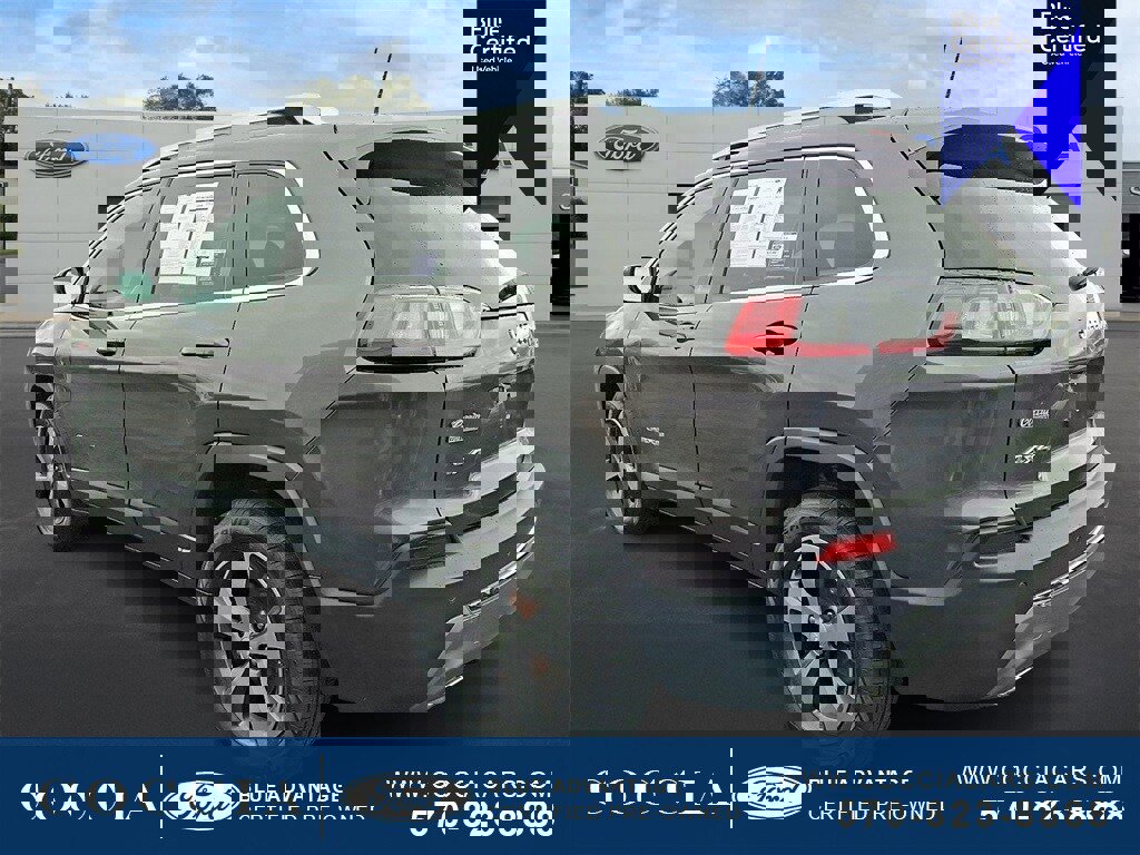 Used 2019 Jeep Cherokee Limited image 6