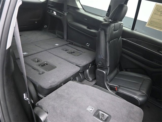 Used 2023 Jeep Grand Cherokee L Limited w/ Black Appearance Package image 28