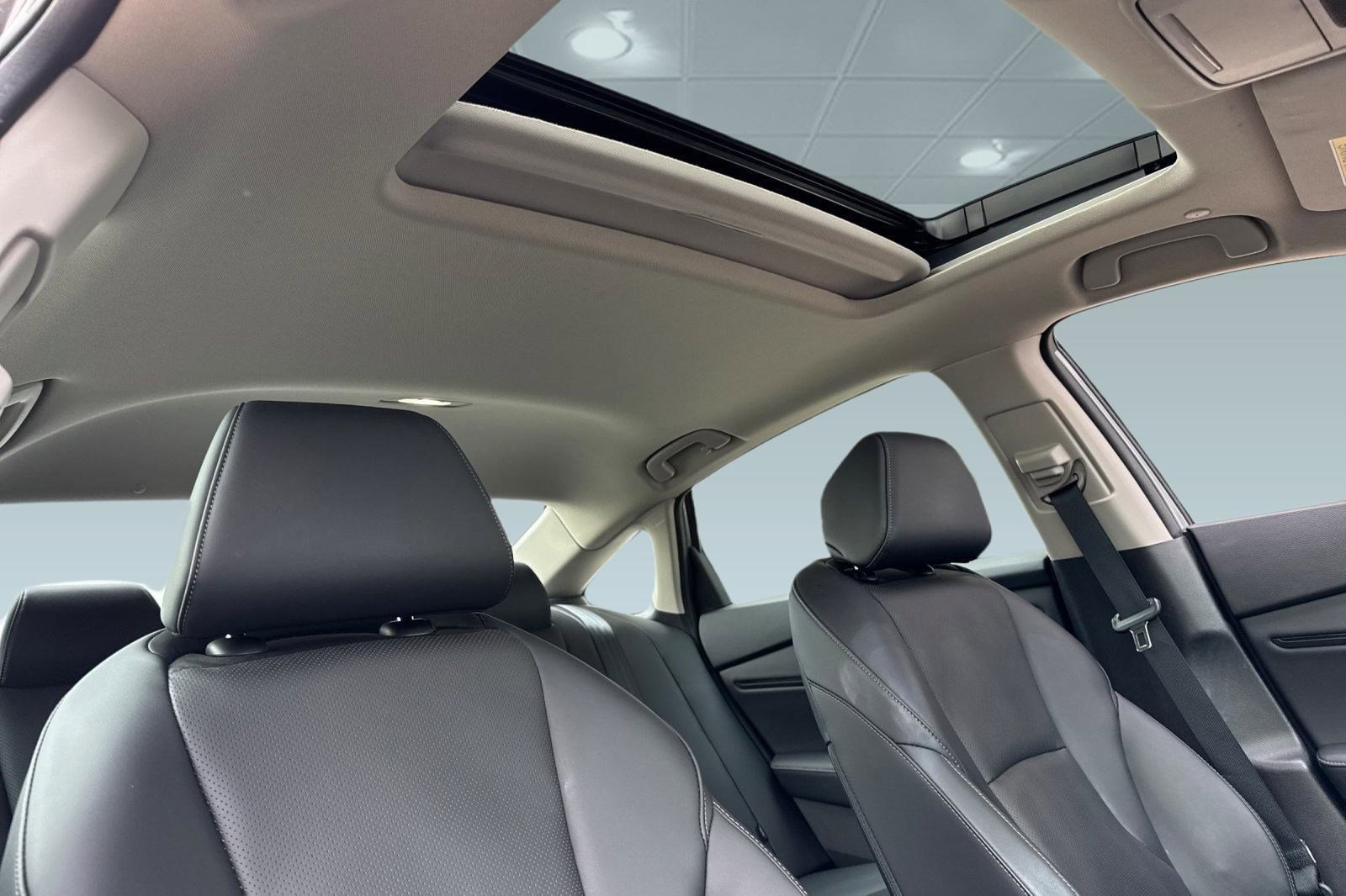 Certified 2024 Honda Accord Touring image 15