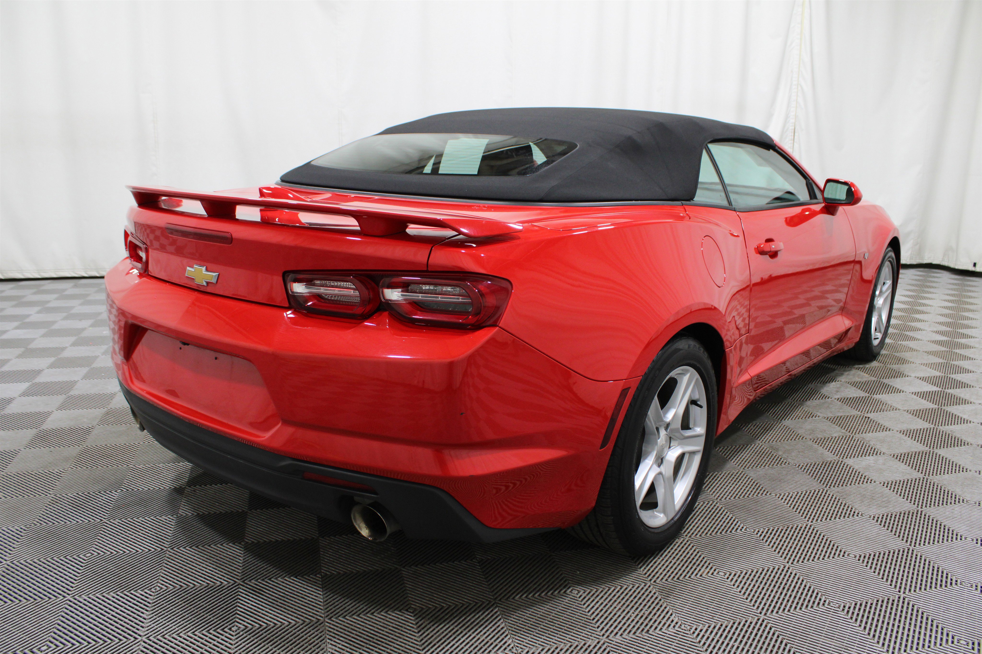 Used 2023 Chevrolet Camaro LT image 28