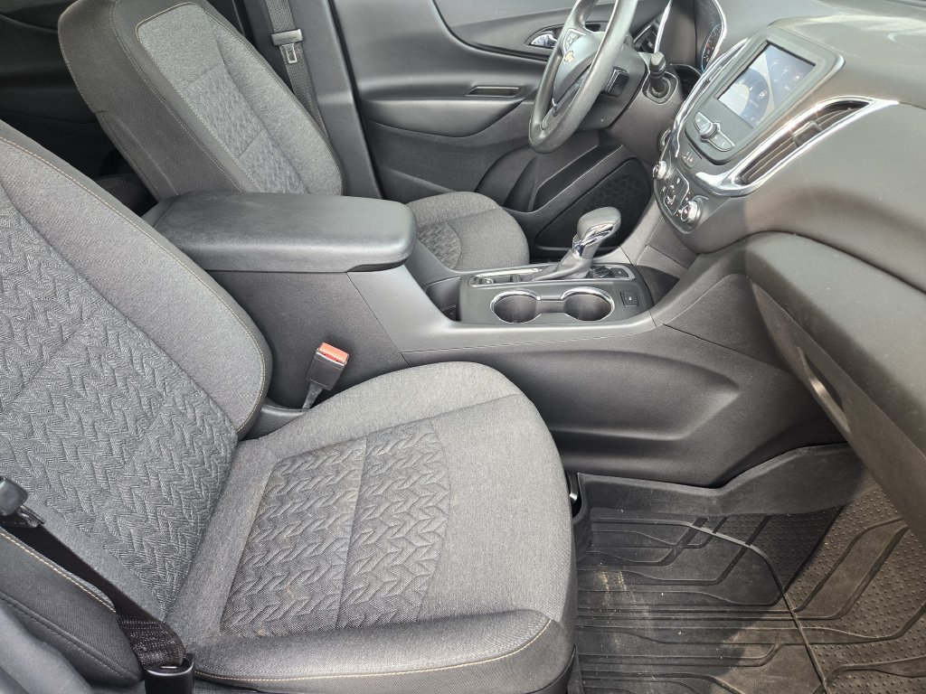 Used 2023 Chevrolet Equinox LT w/ LPO, Floor Liner Package AWD/4WD image 14