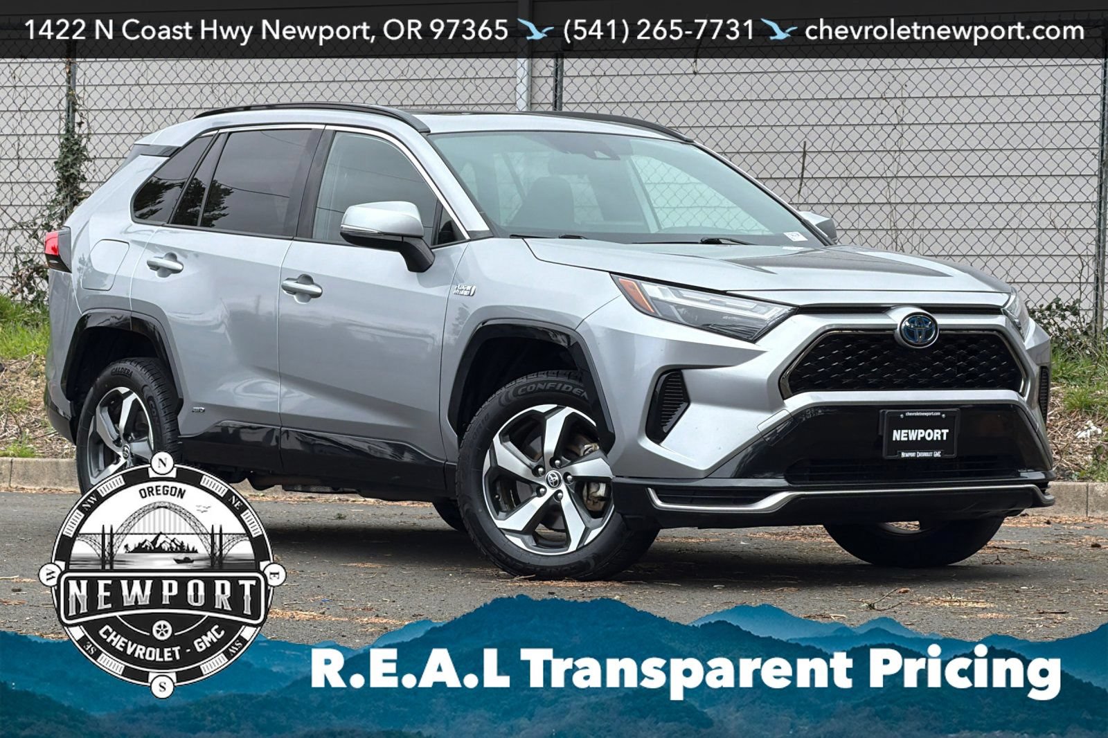 Used 2022 Toyota RAV4 SE w/ Weather & Moonroof Package