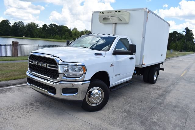 Used 2021 RAM 3500 Tradesman w/ Chrome Appearance Group RWD image 7