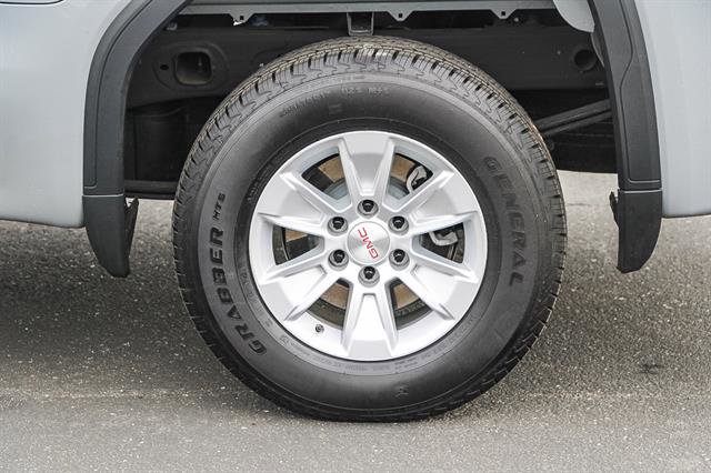 Used 2024 GMC Sierra 1500 Elevation image 10