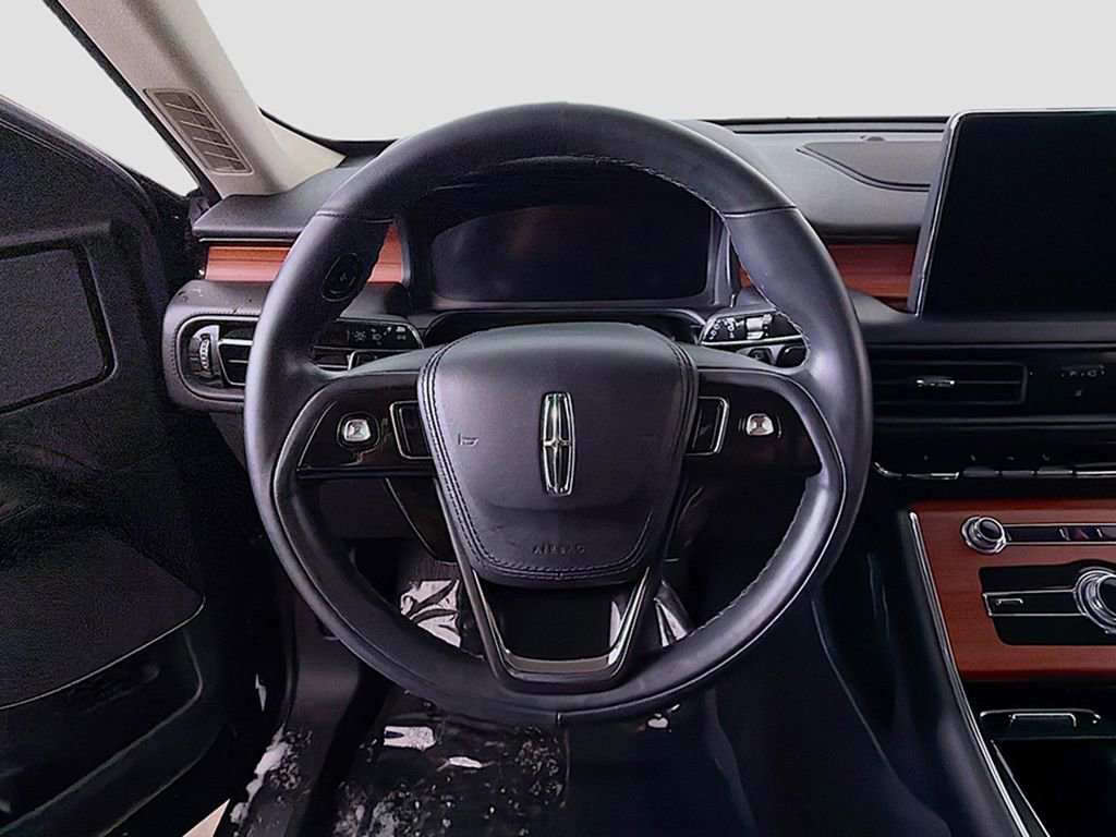 Used 2024 Lincoln Aviator Reserve AWD/4WD image 33
