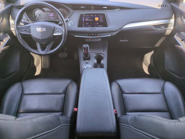 Used 2020 Cadillac XT4 Premium Luxury w/ Cold Weather Package AWD/4WD image 14