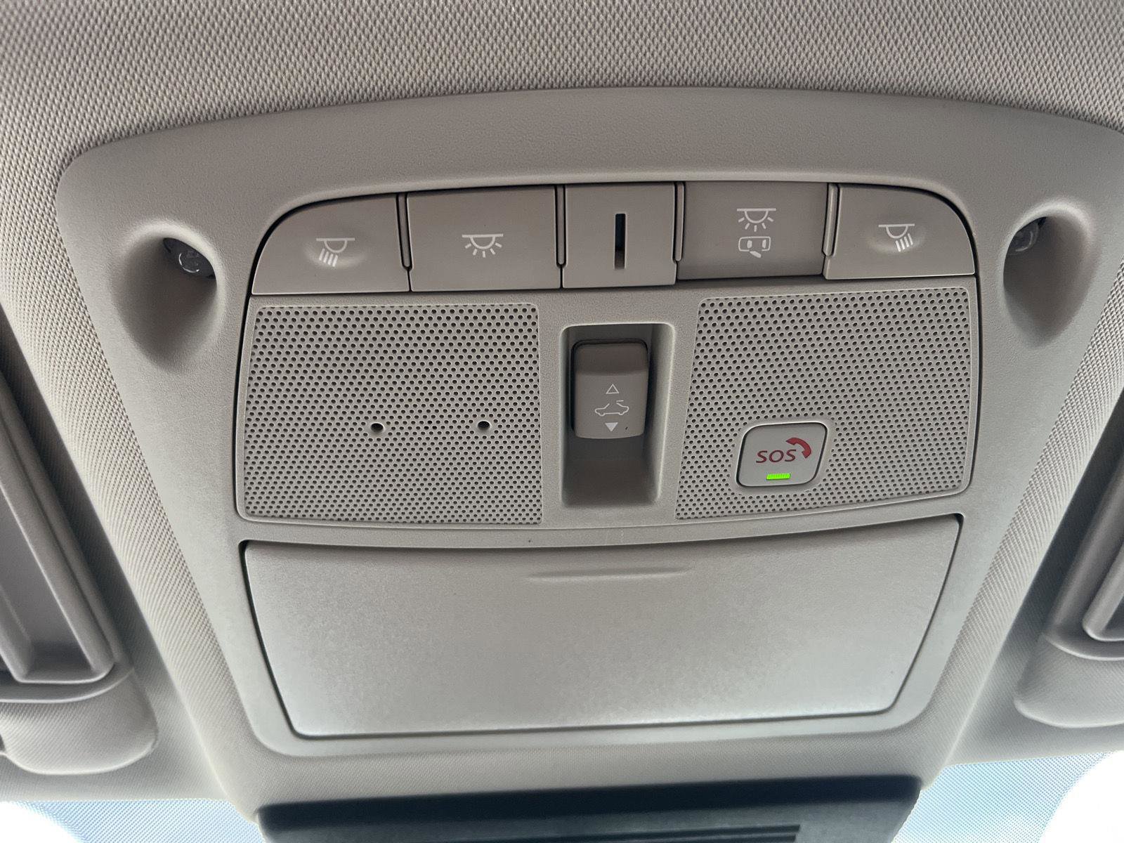 Used 2024 Nissan Armada Platinum w/ Captain's Chairs Package image 23