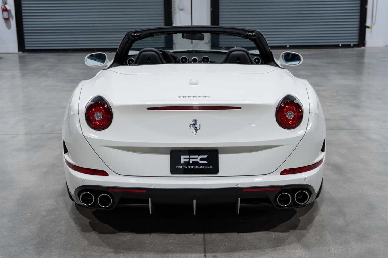 Used 2016 Ferrari California T RWD image 5