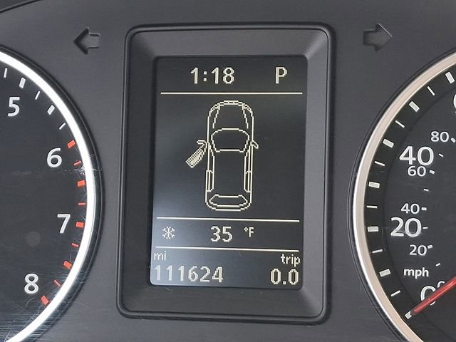 Used 2016 Volkswagen Tiguan S image 6