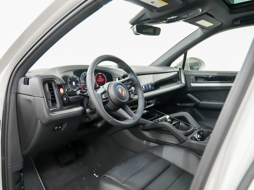 New 2026 Porsche Cayenne AWD/4WD image 4