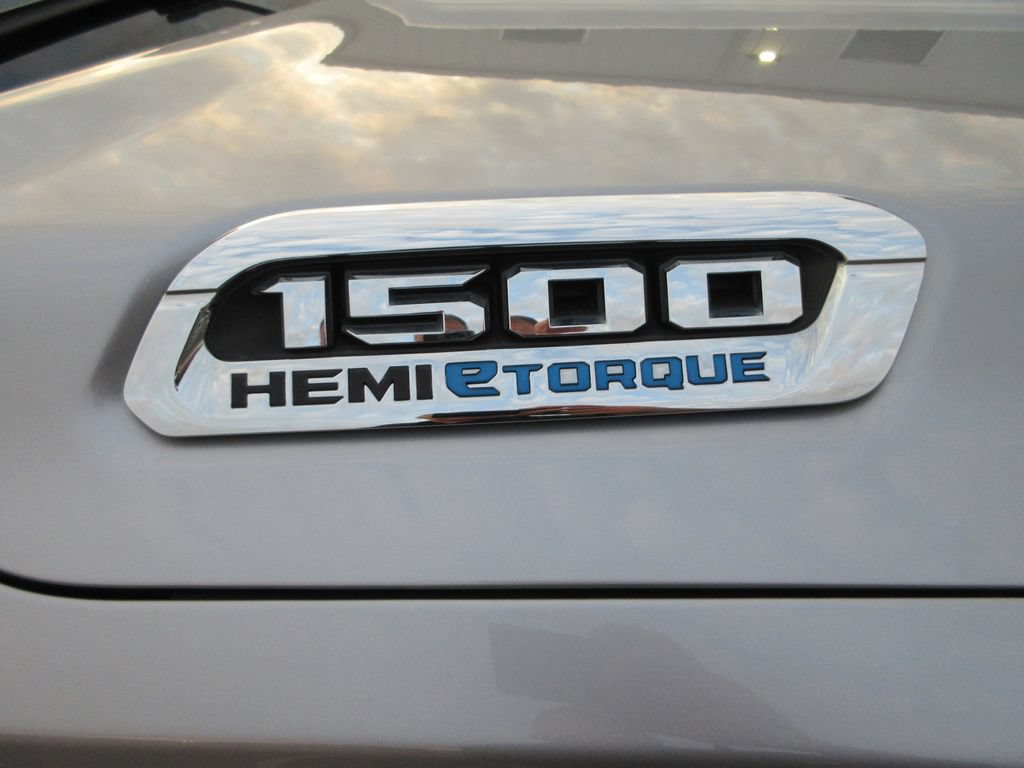 Used 2021 RAM 1500 Big Horn AWD/4WD image 10