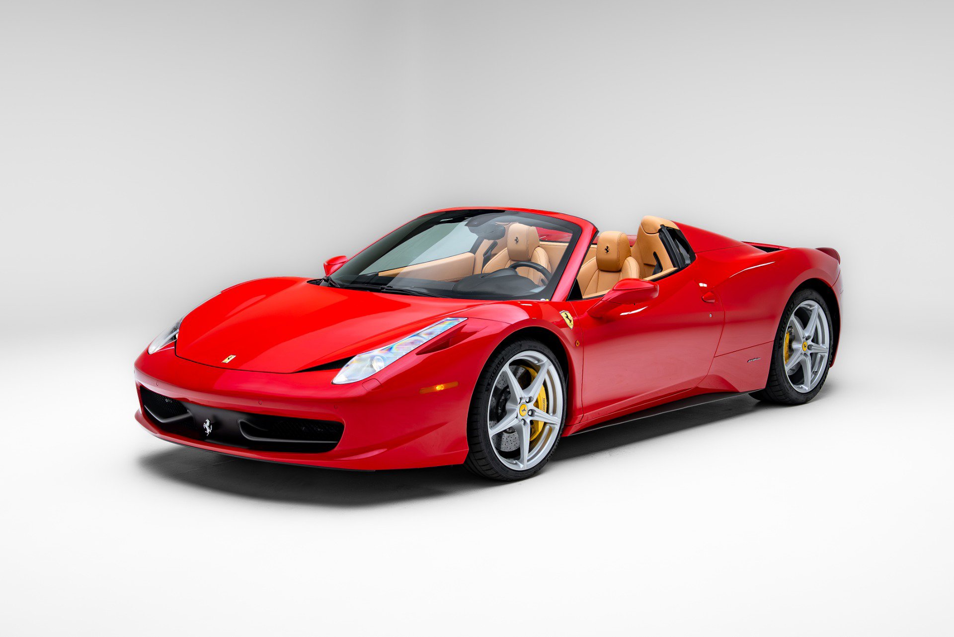 Used 2014 Ferrari 458 Spider RWD image 6