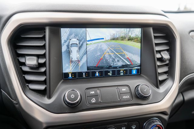 Used 2023 GMC Acadia Denali w/ Black Diamond Edition image 33