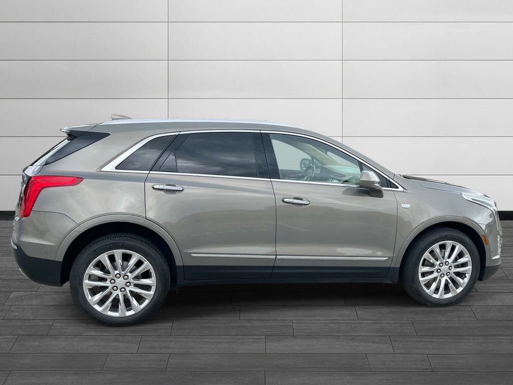 Used 2019 Cadillac XT5 Platinum AWD/4WD image 6