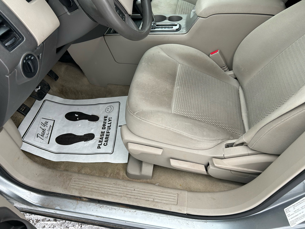 Used 2007 Ford Edge SE image 10