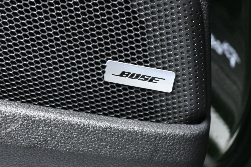 Certified 2025 Porsche Panamera RWD image 24