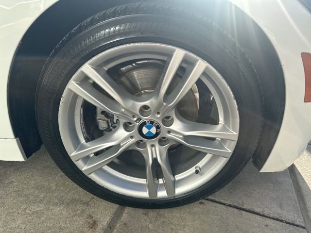 Used 2018 BMW 430i Convertible image 16