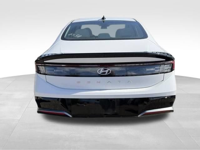 Used 2025 Hyundai Sonata SEL FWD image 9