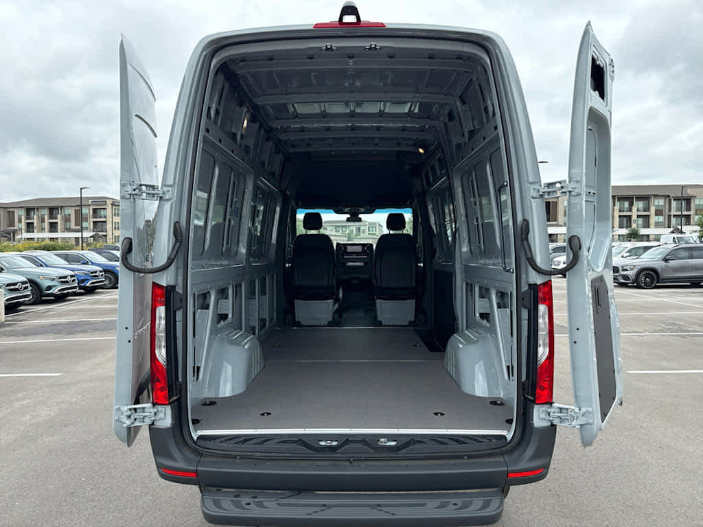 New 2025 Mercedes-Benz Sprinter 2500 image 8