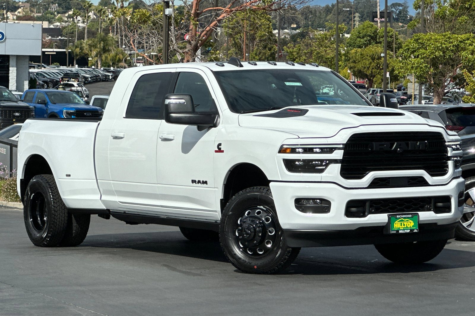 New 2026 RAM 3500 Laramie AWD/4WD image 2