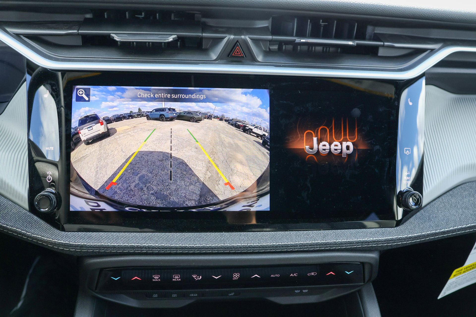 New 2026 Jeep Cherokee Laredo AWD/4WD image 22