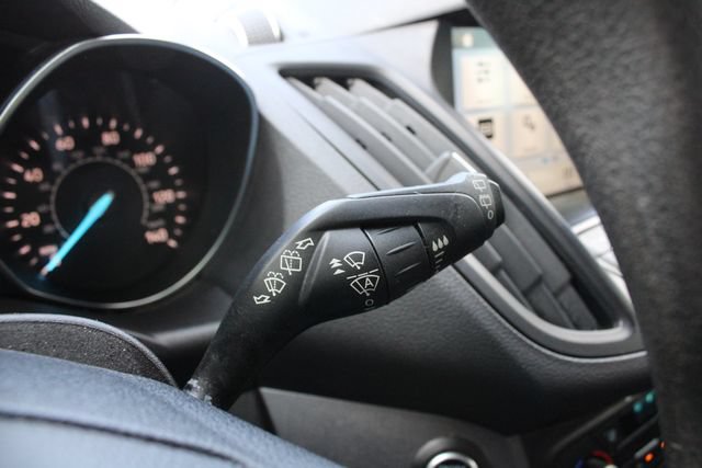 Used 2019 Ford Escape SE AWD/4WD image 14
