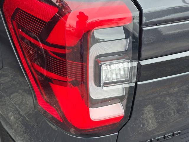 Used 2022 Ford Expedition Limited image 5