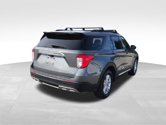 Used 2023 Ford Explorer XLT AWD/4WD image 29