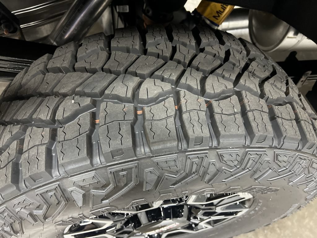 New 2026 GMC Sierra 2500 AT4X AWD/4WD image 10