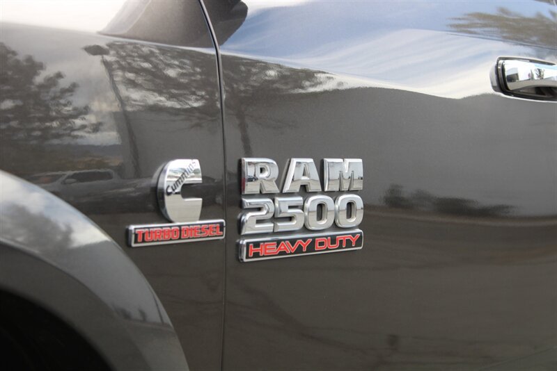 Used 2016 RAM 2500 Laramie w/ Convenience Group AWD/4WD image 12