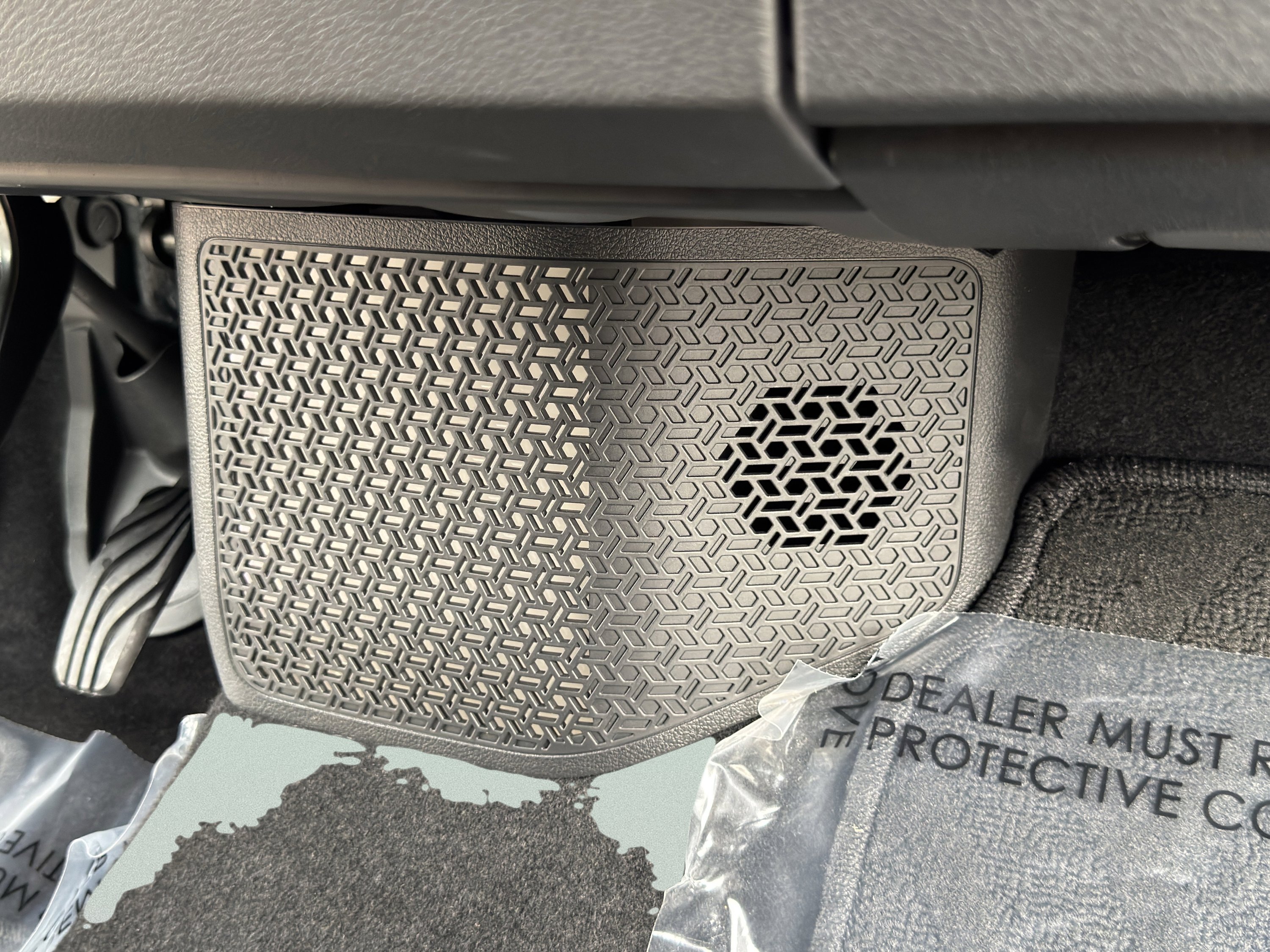 Used 2025 Nissan Ariya FWD image 62