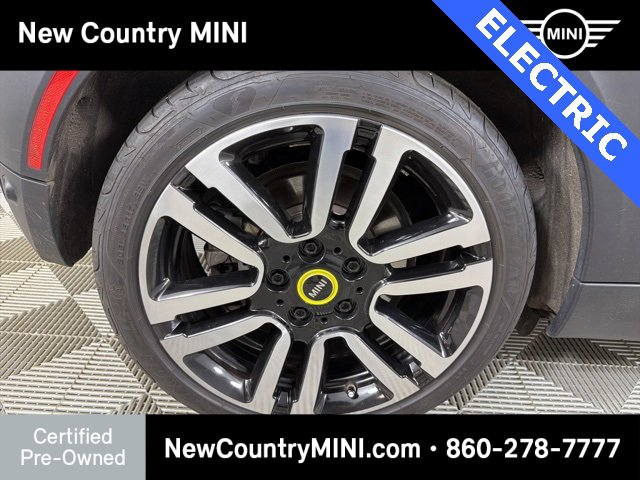 Certified 2023 MINI Cooper SE image 12