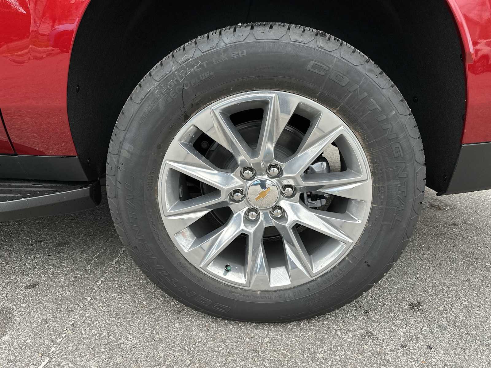 New 2026 Chevrolet Suburban Premier image 12