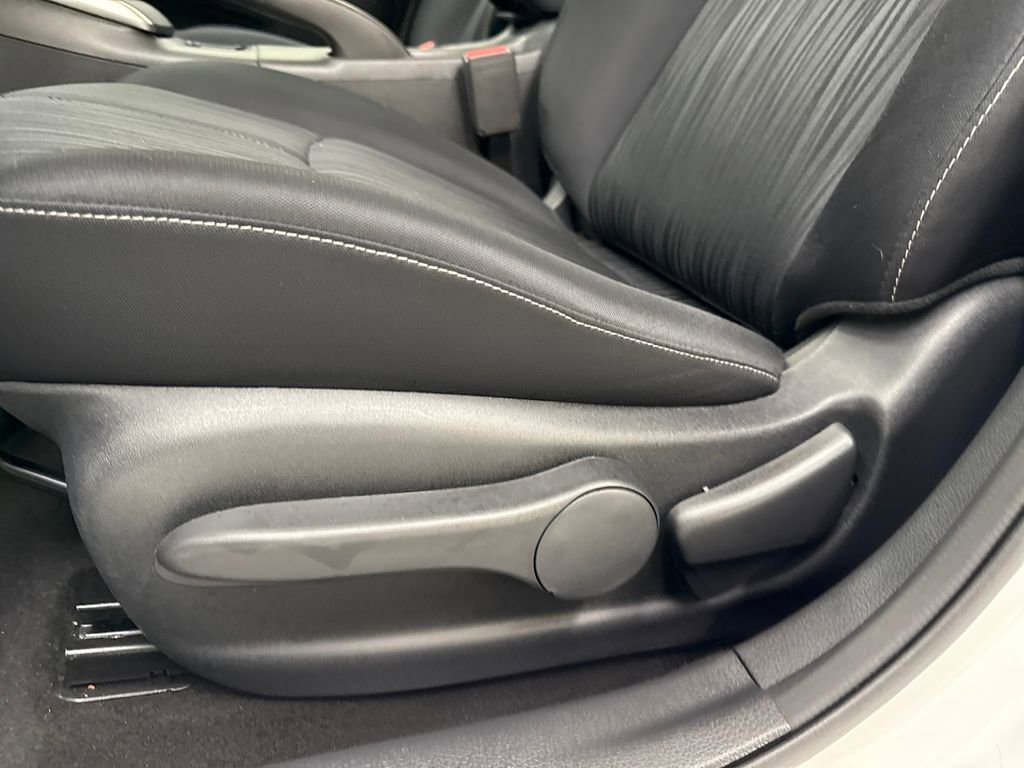 Used 2016 Nissan Sentra SV w/ All Weather Package image 13