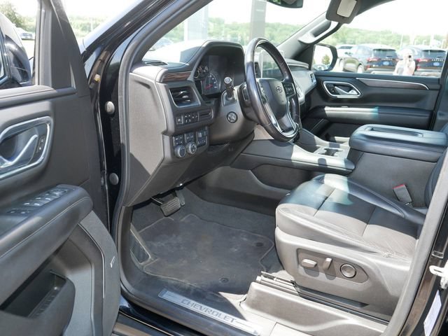 Used 2021 Chevrolet Tahoe Z71 w/ Z71 Signature Package AWD/4WD image 12