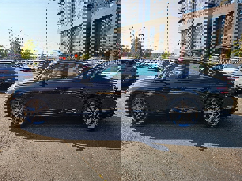 New 2025 Genesis G80 2.5T Sport Prestige image 8