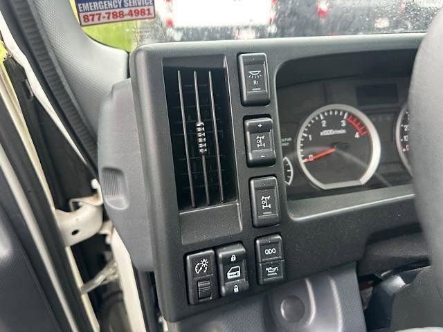 Used 2023 Chevrolet Low Cab Forward 5500XD RWD image 17