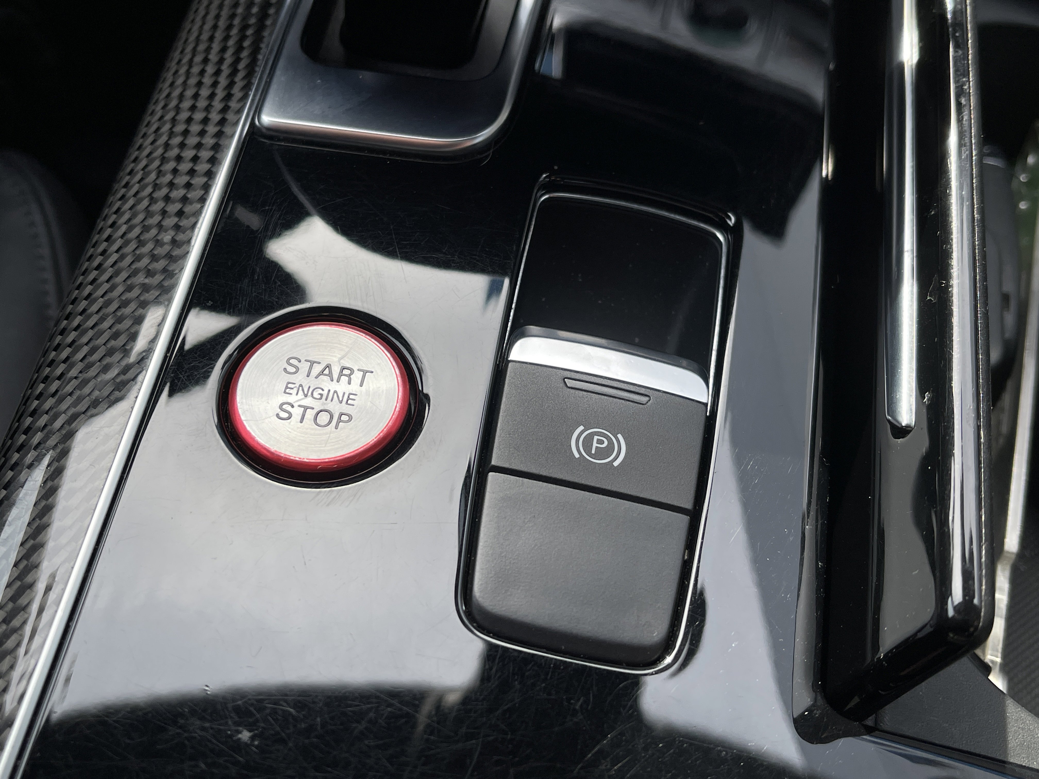 Used 2016 Audi S8 w/ Full Leather Package image 36