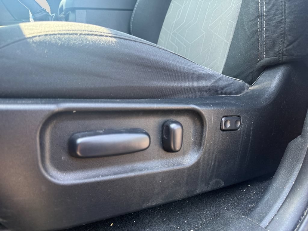 Used 2021 Toyota Tacoma TRD Sport AWD/4WD image 24
