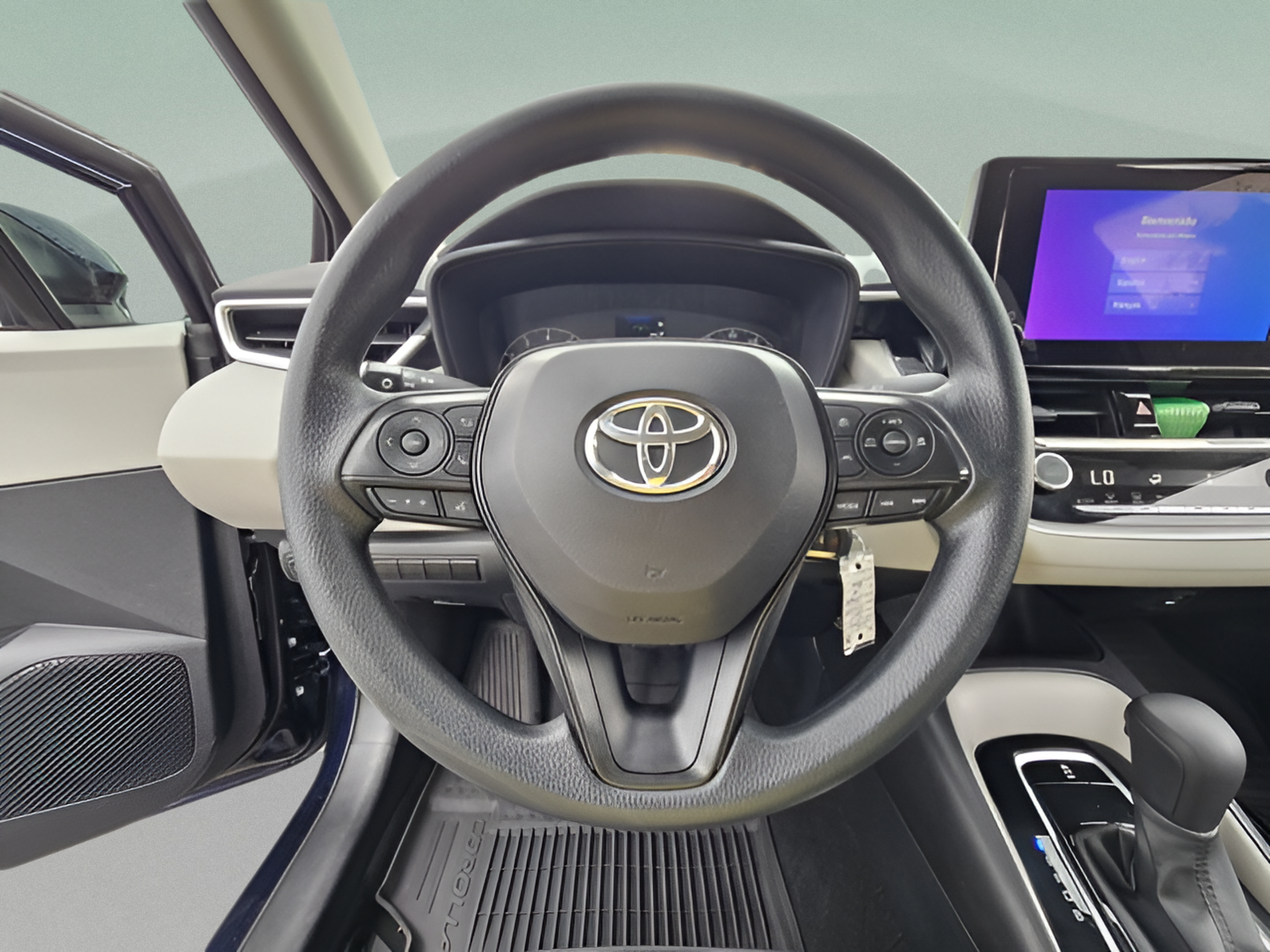 Certified 2024 Toyota Corolla LE FWD image 22