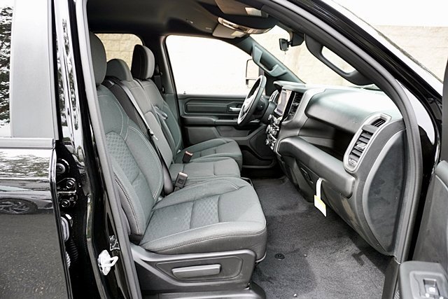 New 2026 RAM 1500 Classic Warlock image 15
